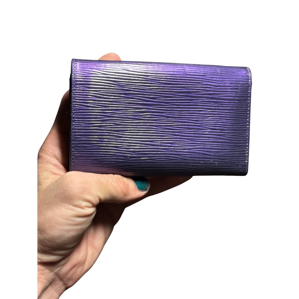 Louis Vuitton Epi Leather French Wallet Metallic Purple Vintage LV Logo Purse - Picture 13 of 13
